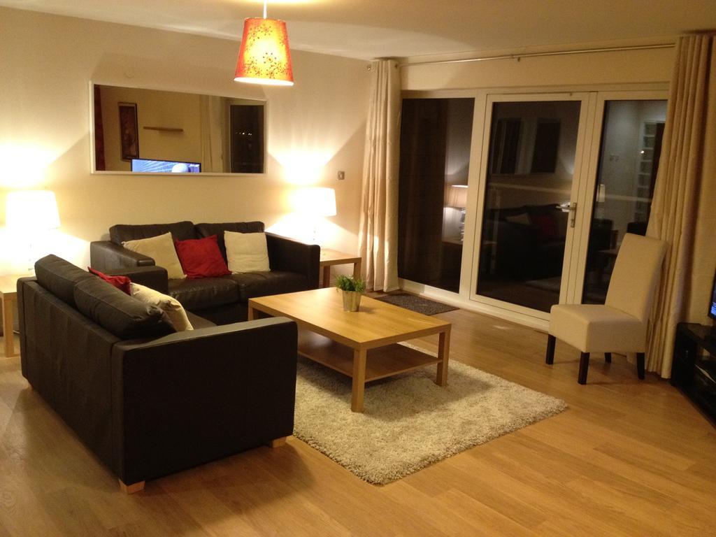 Cardiff Bay Luxury Apartment מראה חיצוני תמונה